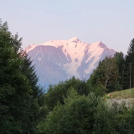 Confort Avec Vue Sur Les Sommets Apartment Combloux